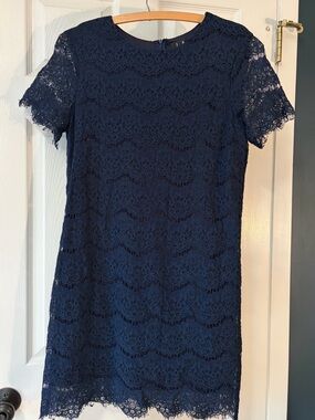 Lulu's Navy Lace Short-Sleeve Shift Dress
